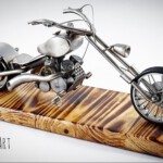 Skulptur Motorrad, Ansicht von rechts