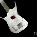 Skulptur Gitarre, Ansicht von hinten